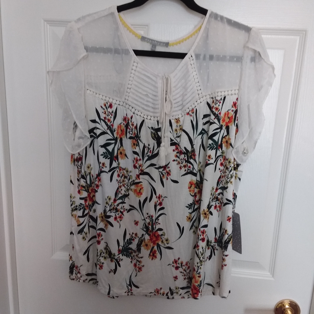 danielrainn Ladies Top